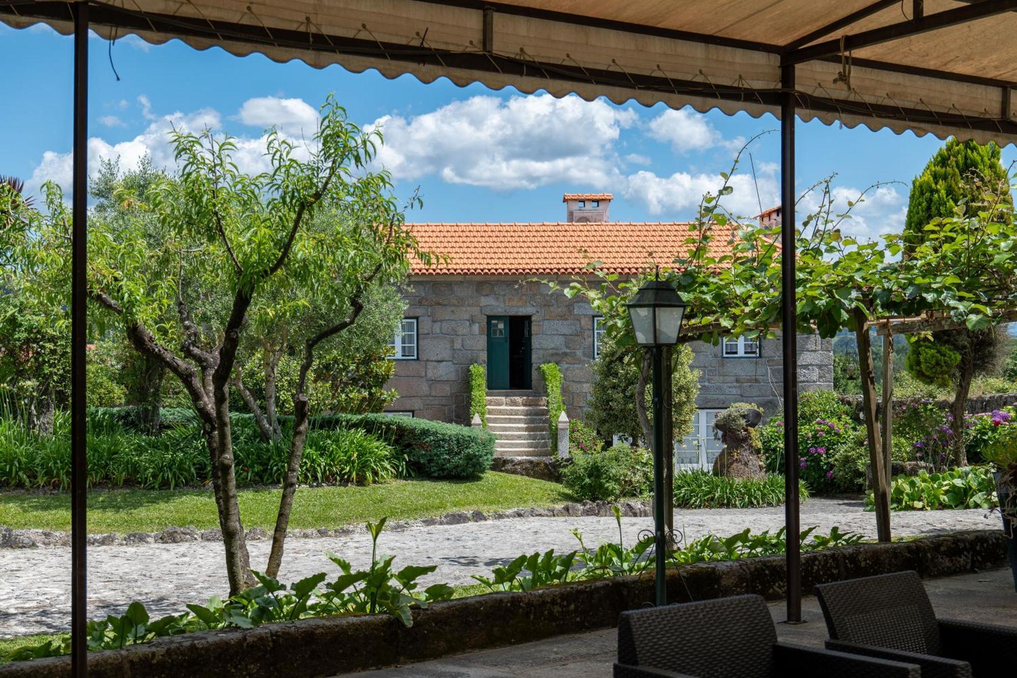 Quinta Do Carvalhal Alojamento, Penafiel Irivo Экстерьер фото
